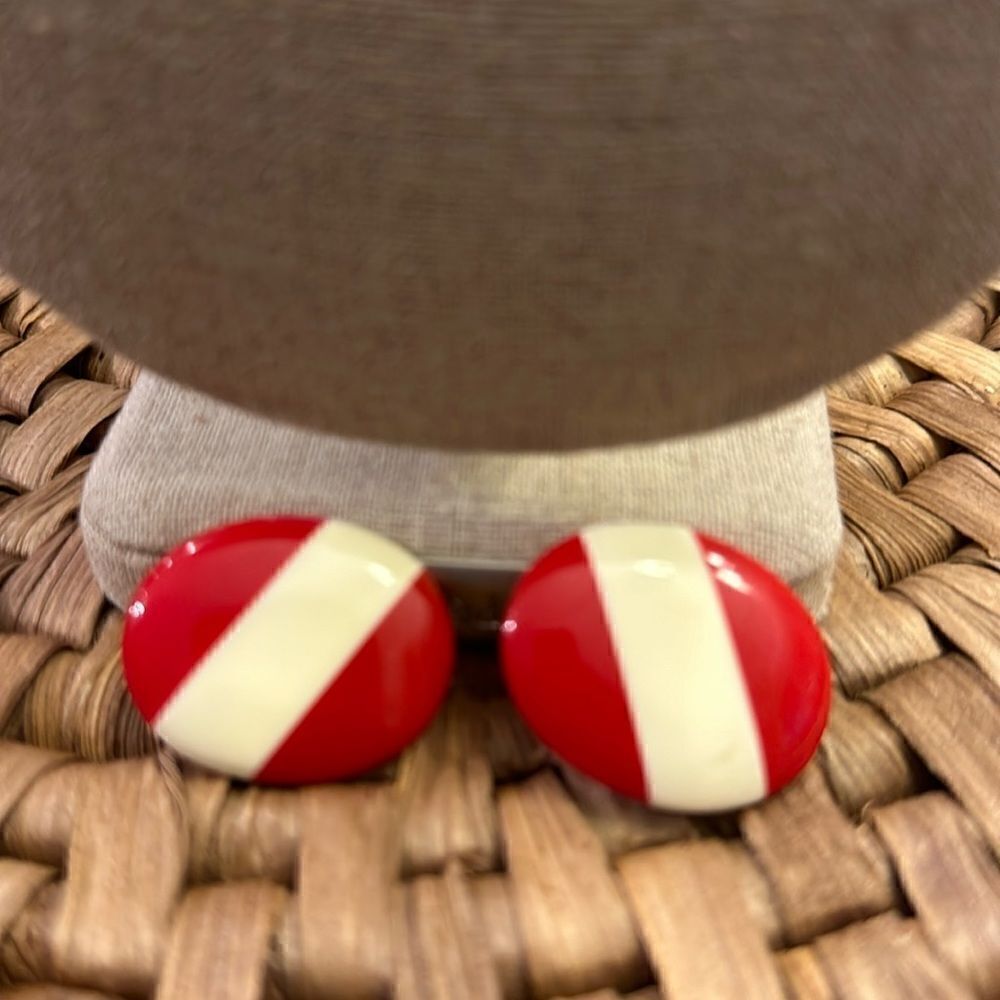Vintage Red & White Non-pierced Button Earrings